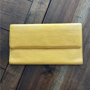 Louis Vuitton Epi Wallet